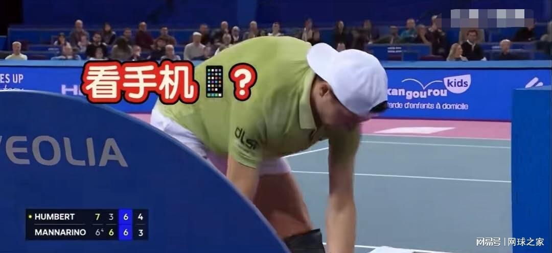 足球即时比分-安贝尔抢七看手机遭逆转被质疑打假球，小威教练力挺女网打五盘！