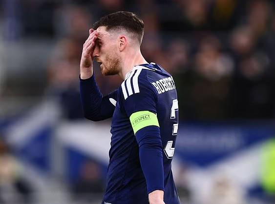 足球即时比分-苏格兰队被部分球迷嘘，罗伯逊：不知道他们是不是纯想发嘘声